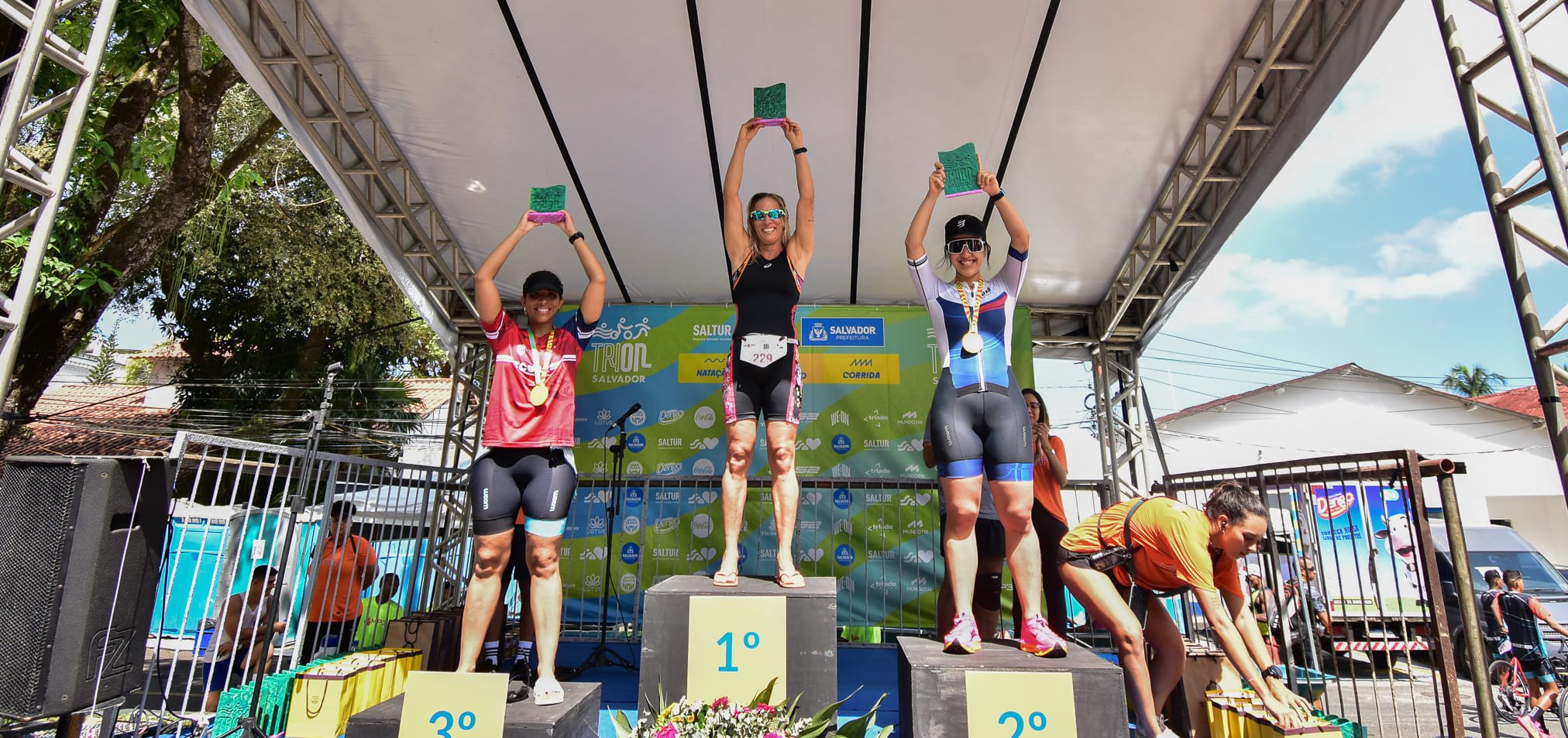 Imagem de Tri On Salvador leva 500 atletas ao Comércio em competição inédita de triathlon