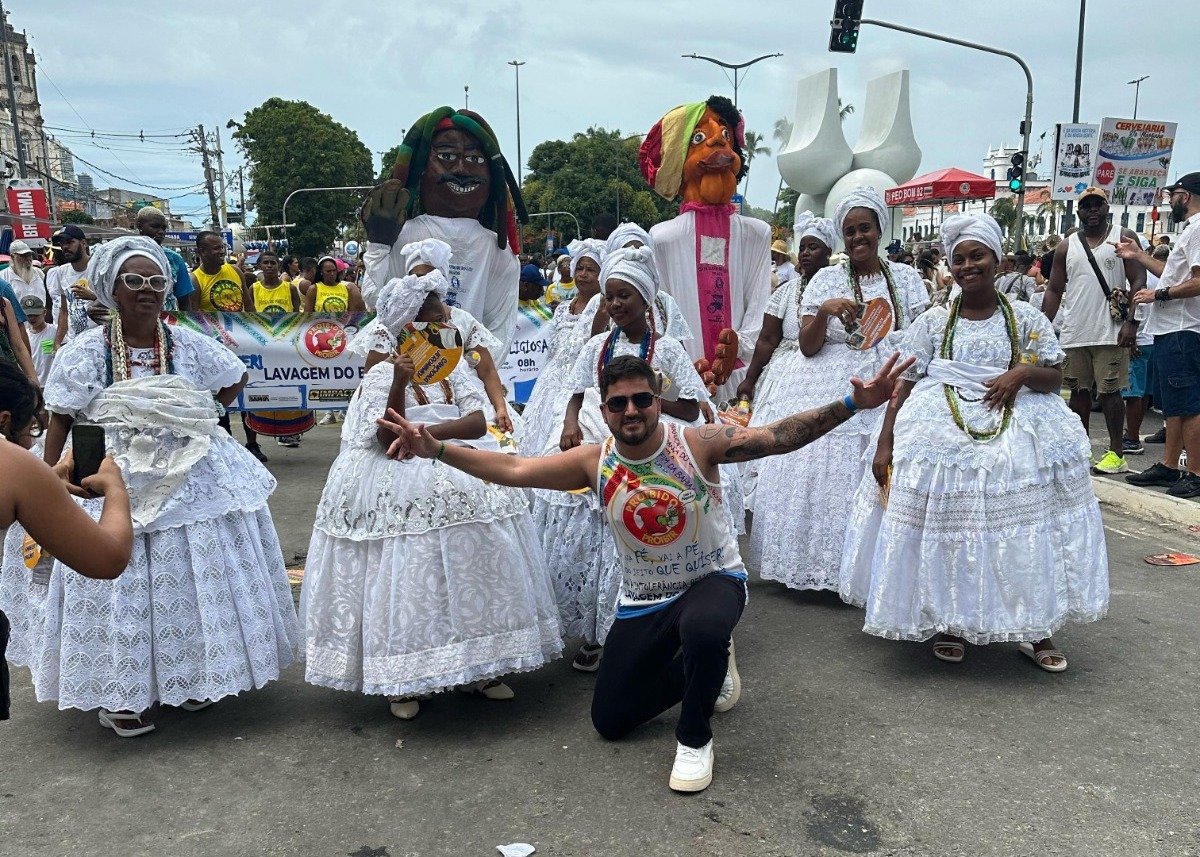 Imagem de Tiago Fialho participa da Lavagem do Bonfim e reitera aceitação de Geraldo Júnior nas ruas