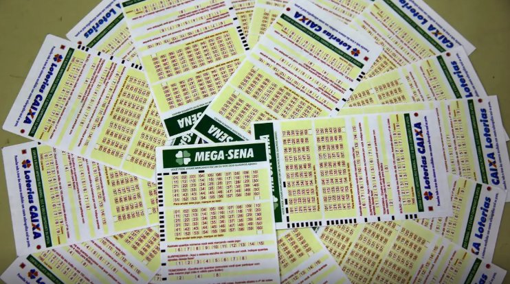 Imagem de Mega-Sena acumula e prêmio principal vai para R$ 6,5 milhões