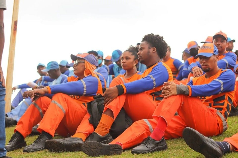Imagem de Gratificação de carnaval para garis e margaridas terá reajuste de 16,5% este ano, garante SindilimpBA