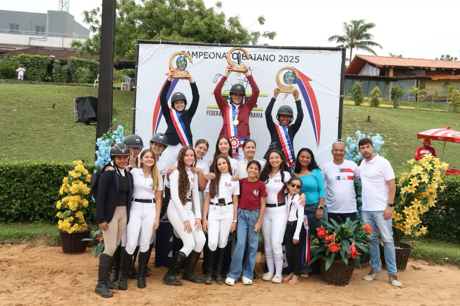 Imagem de Campeonato Baiano em Vilas do Atlântico premia destaques do hipismo regional