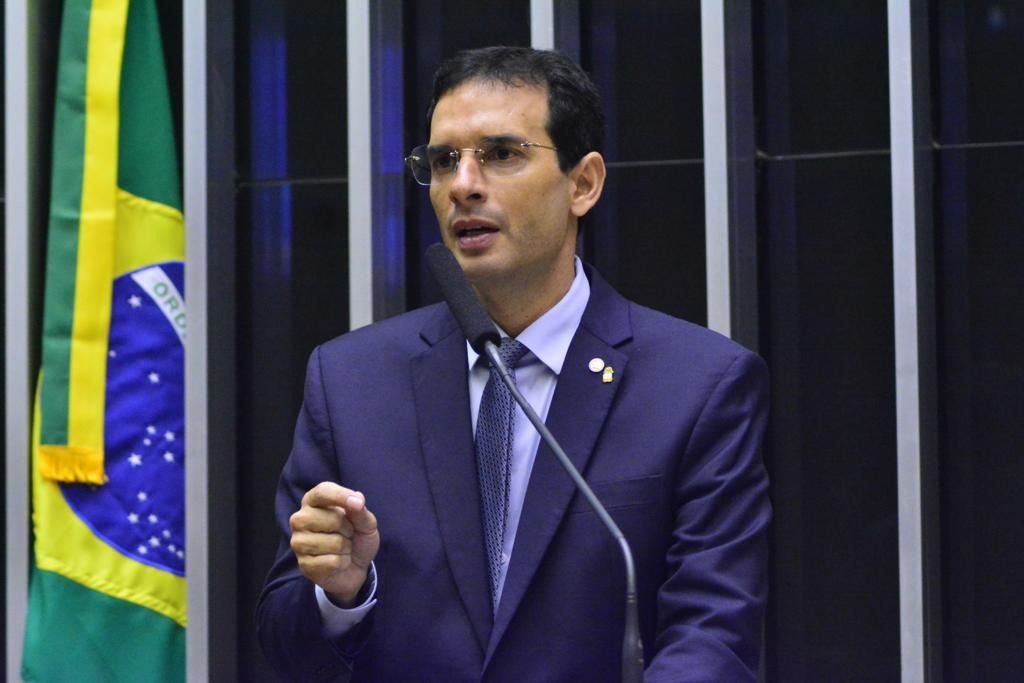 Imagem de Leo Prates assume coordenadoria na Frente Parlamentar pela Promoção da Saúde Mental