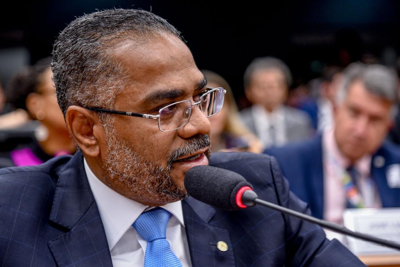 Imagem de Márcio Marinho organiza Sessão Solene em Comemoração ao Dia do Conselheiro Tutelar