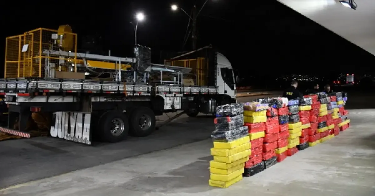Imagem de PF deflagra operação contra tráfico interestadual após apreensão de 3 toneladas de maconha na Bahia