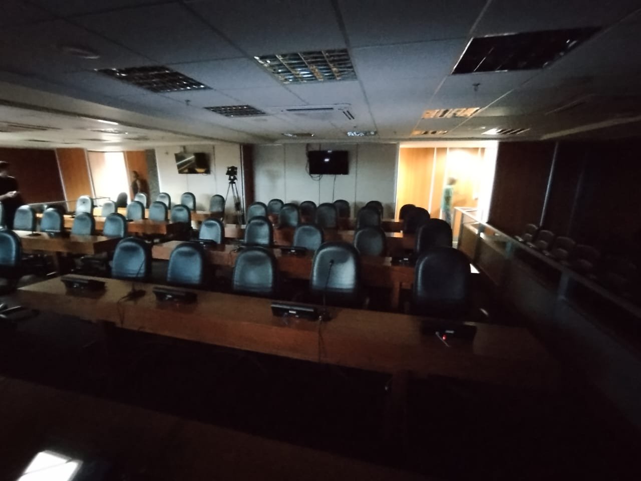 Imagem de Assembleia Legislativa da Bahia sofre apagão e deputado Robinson critica Coelba