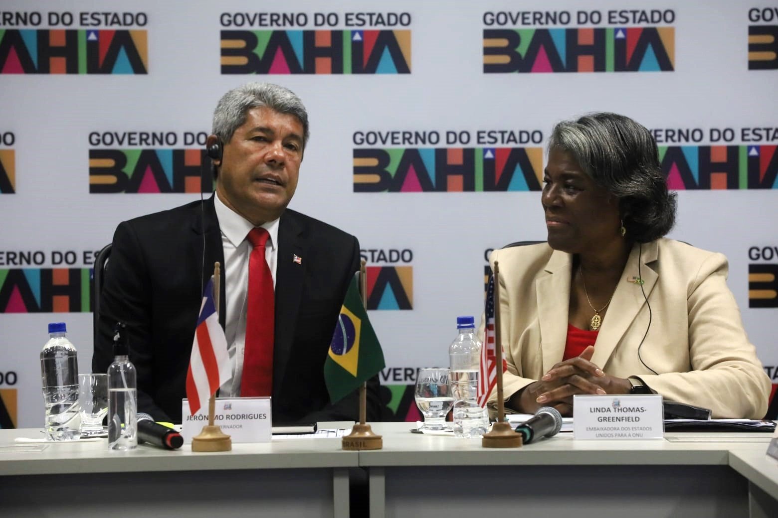 Imagem de Governador da Bahia recebe embaixadora dos Estados Unidos para discutir cooperação e direitos humanos