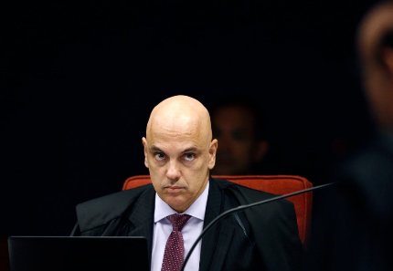 Imagem de EUA ordenam revogação dos vistos de Alexandre de Moraes, familiares e aliados