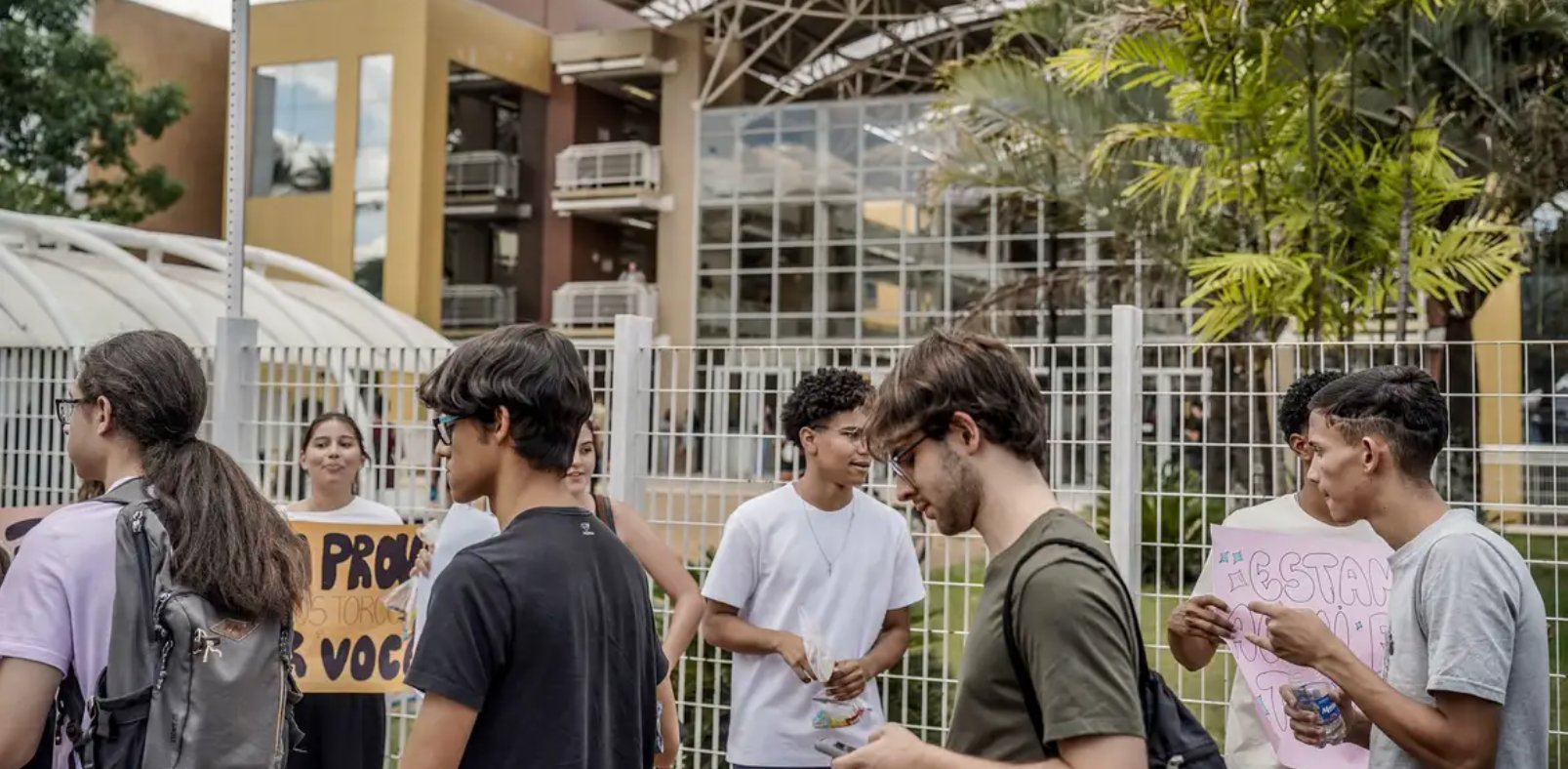 Imagem de Enem está menos conteudista e mais interpretativo, dizem professores