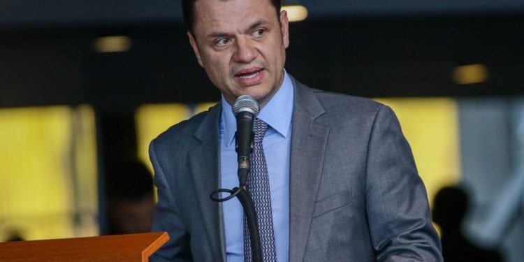 Imagem de PF encontra minuta de decreto para instaurar estado de defesa no TSE na casa de Anderson Torres