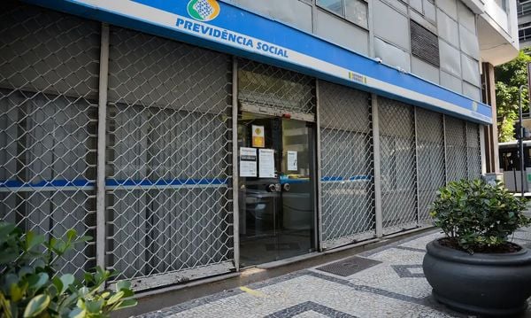 Imagem de Bahia tem 193 mil pedidos parados e enfrenta 4ª maior fila do INSS no Brasil