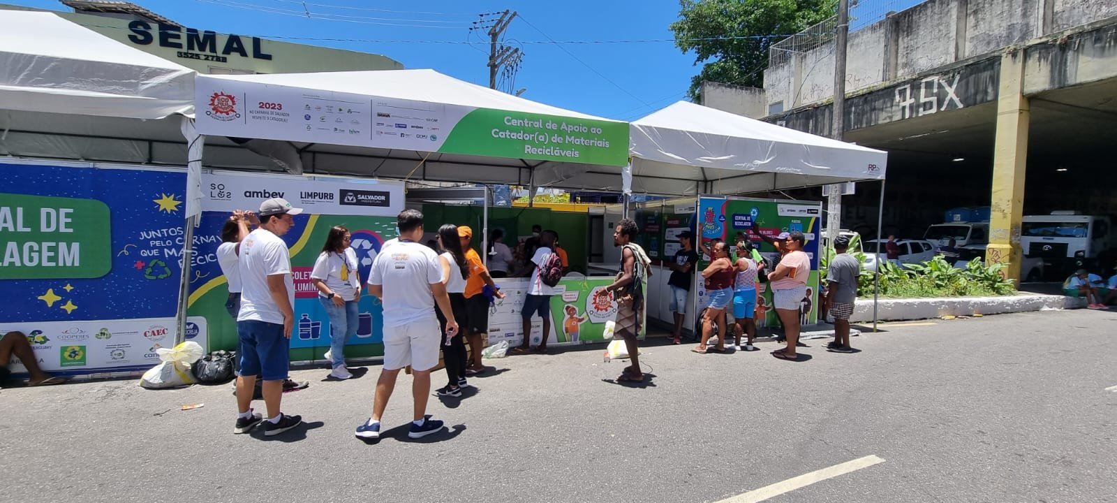 Imagem de Catadores de materiais recicláveis são protagonistas para a sustentabilidade do Carnaval 2023