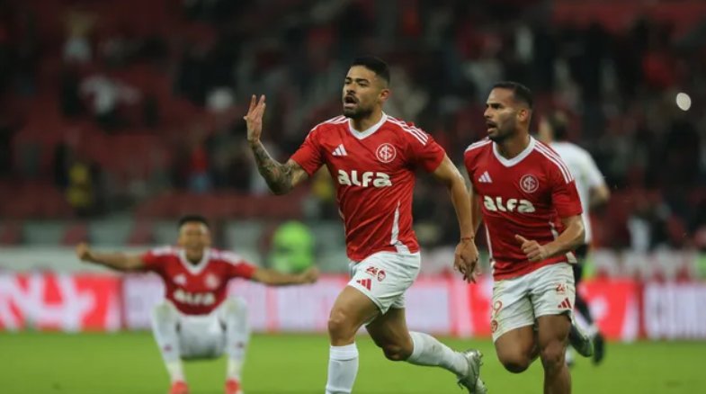 Imagem de Com gol no fim, Inter vence o Vitória no Beira-Rio
