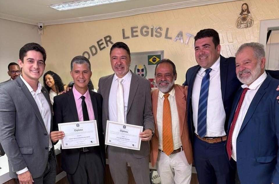 Imagem de Diplomação do prefeito eleito marca dia de celebrações em Utinga, com homenagem a Marcelo Nilo