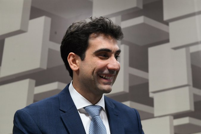 Imagem de Gabriel Galípolo grava vídeo para explicar mudanças no Pix