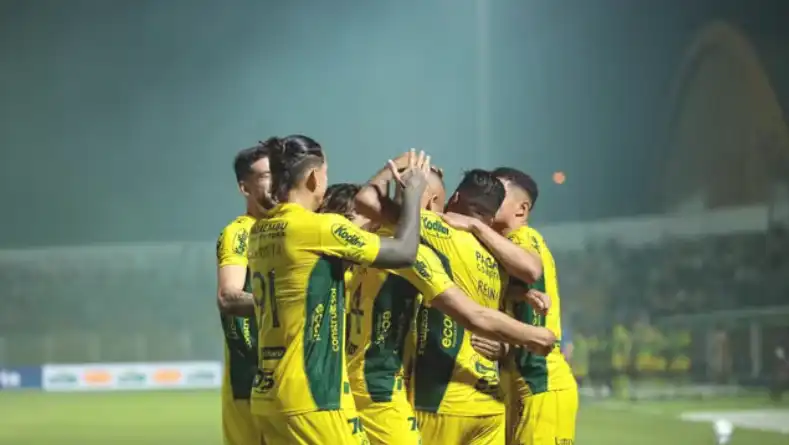 Imagem de Avassalador, Mirassol goleia e derruba série invicta do Bahia no Brasileirão