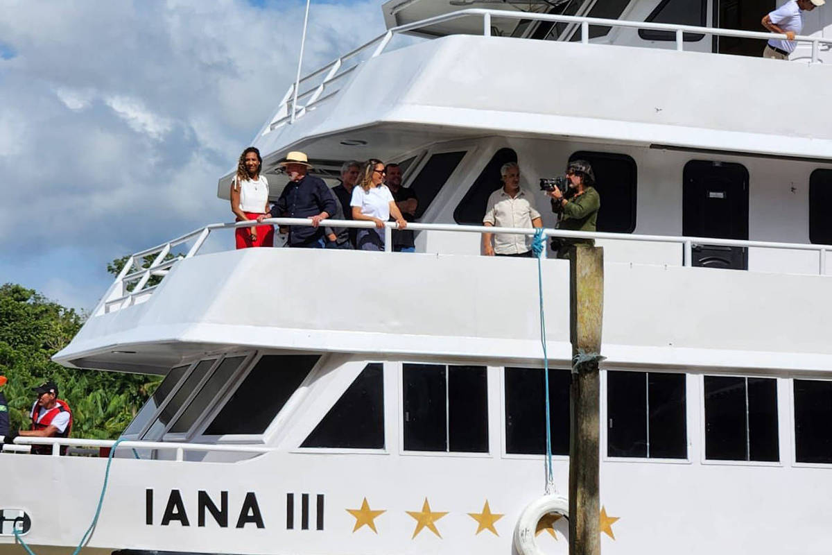 Imagem de Água a R$25 e almoço a R$70 chocam participantes da COP30
