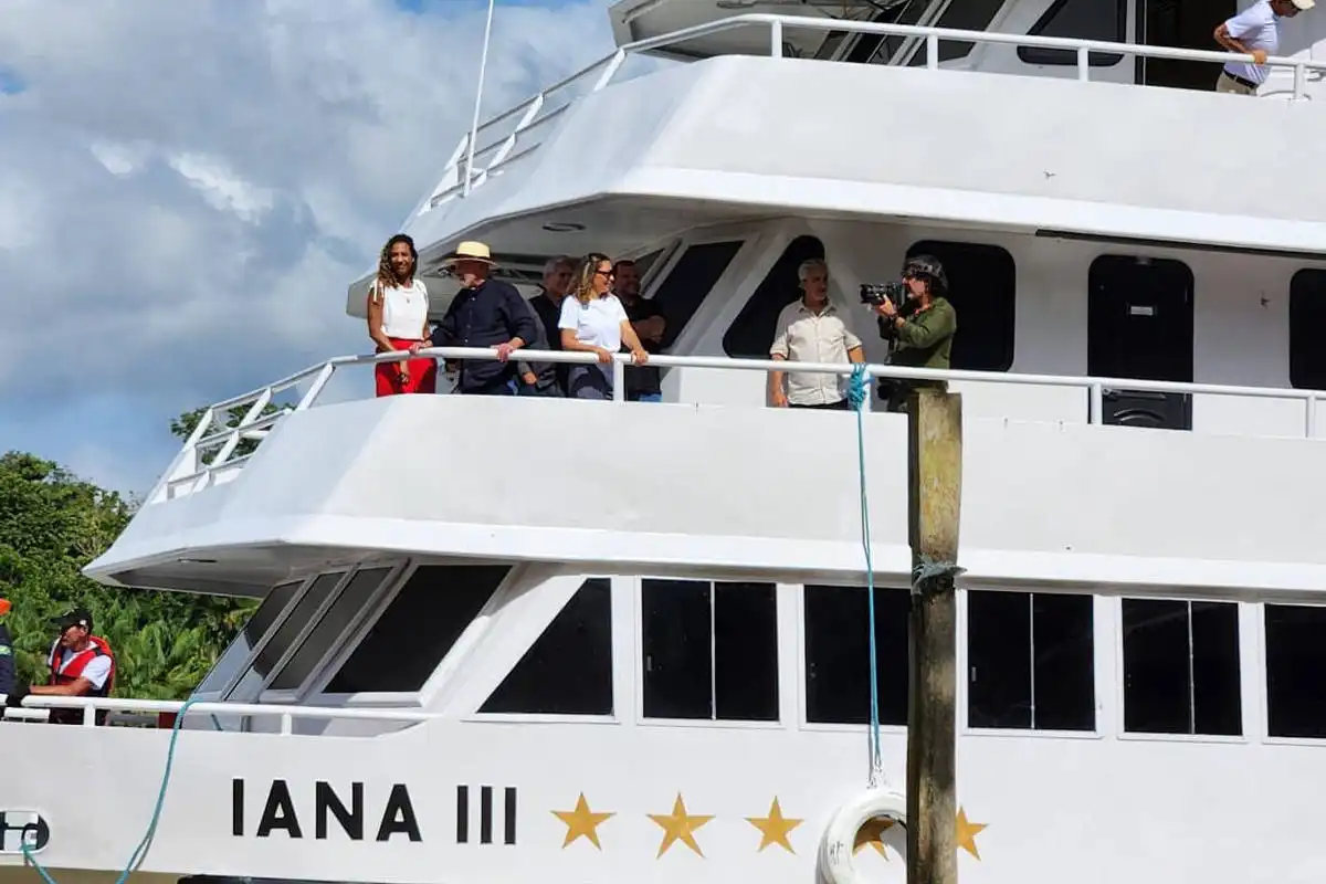 Imagem de Água a R$25 e almoço a R$70 chocam participantes da COP30