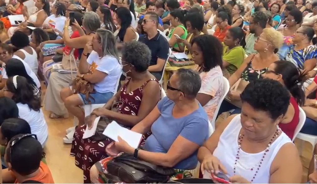 Imagem de Professores se unem em assembleia pela garantia do cumprimento da Lei Piso em Salvador