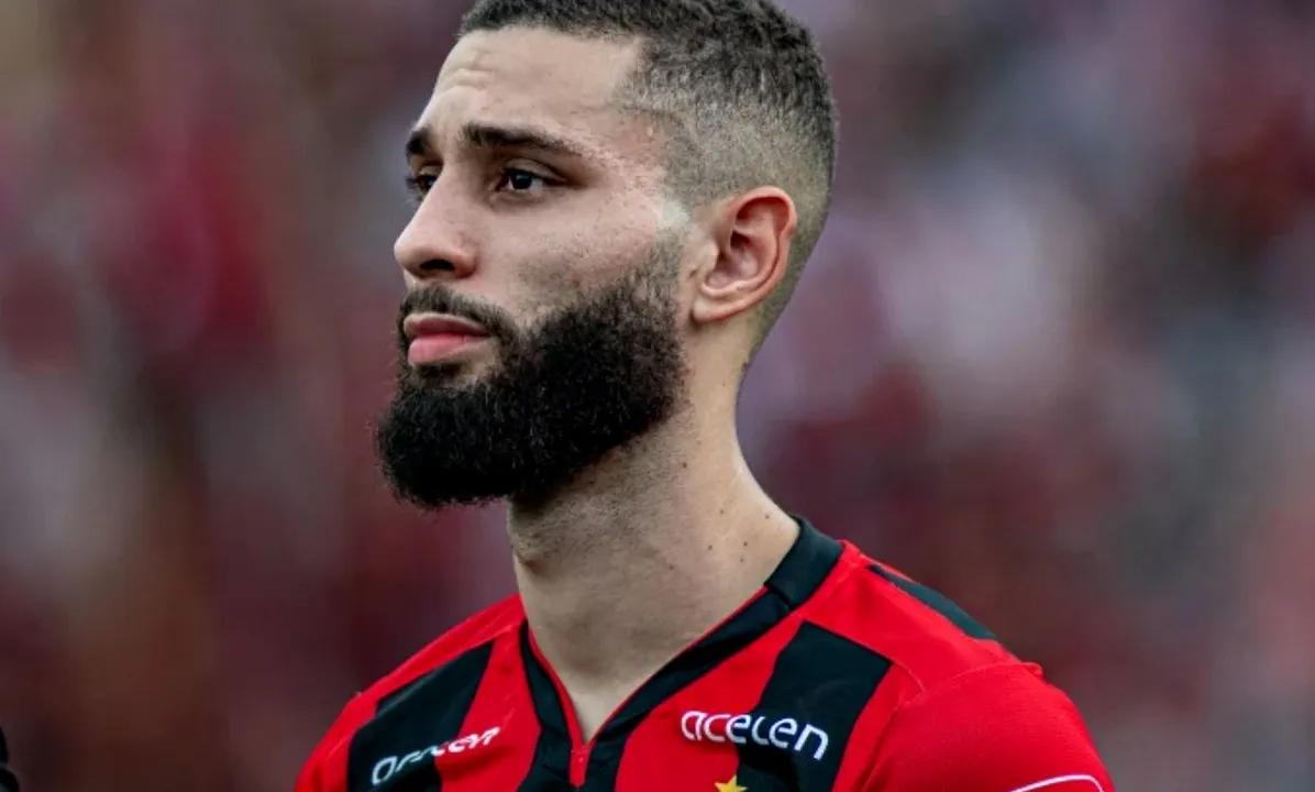 Imagem de Vitória paga dívida de Wagner Leonardo e fica perto de derrubar o transfer ban