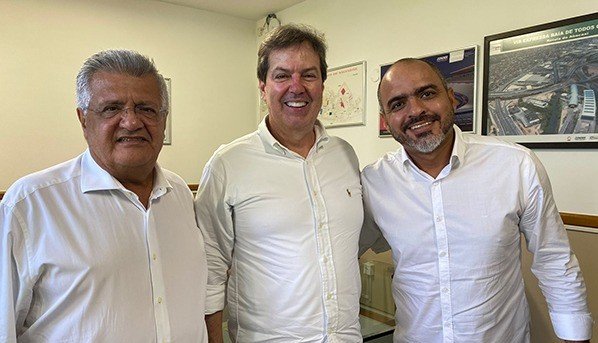 Imagem de Ao lado de Bacelar, presidente da UGT-BA discute demandas de comunidades carentes com a Conder 