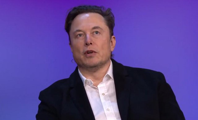 Imagem de Elon Musk faz grave acusação contra WhatsApp