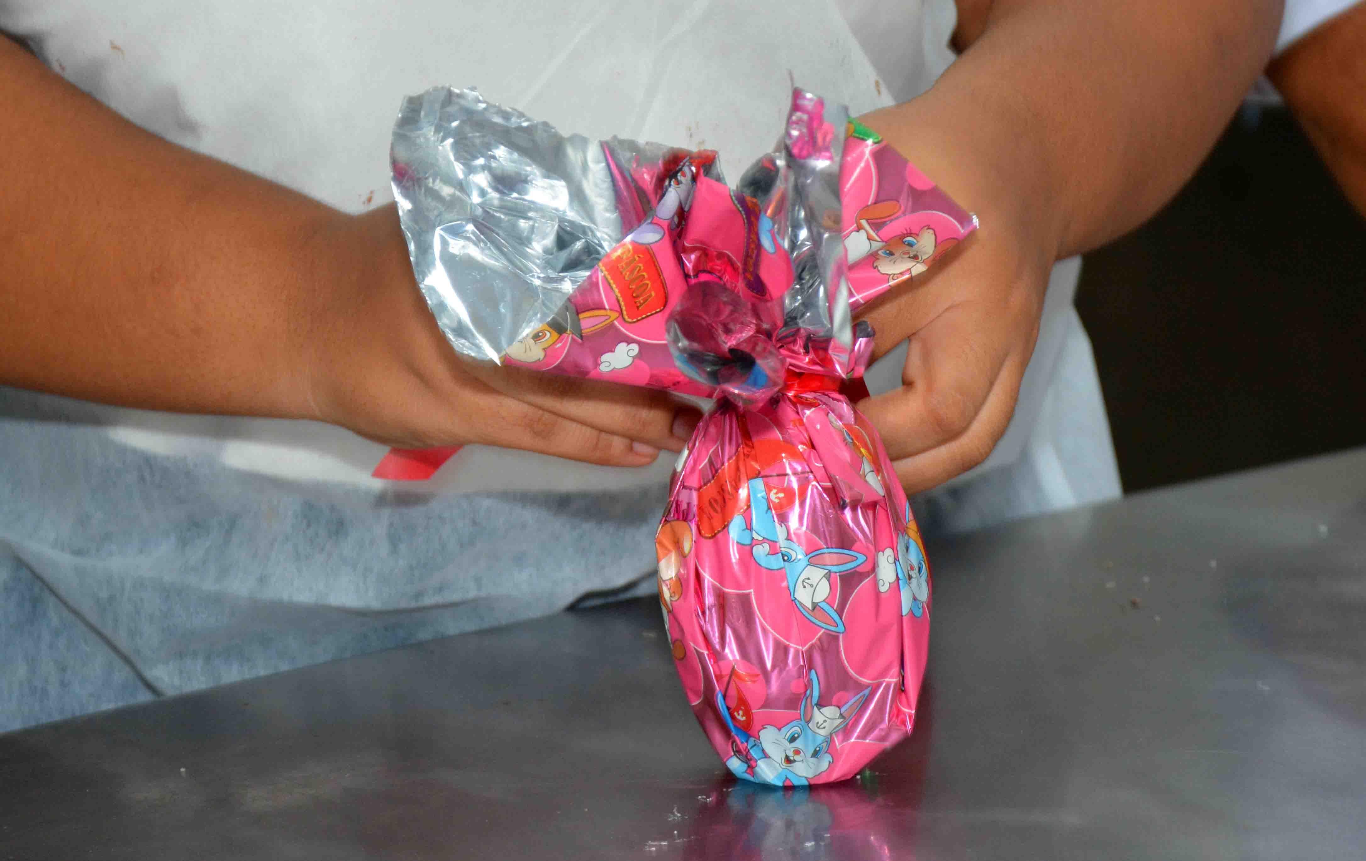 Imagem de Curso gratuito de ovos de Páscoa estimula empreendedorismo feminino