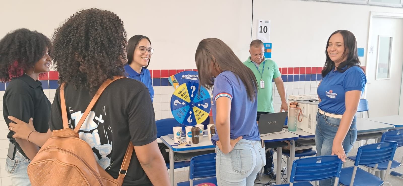 Imagem de Moradores de Paripe recebem atendimento da Embasa durante Caravana de Direitos Humanos 
