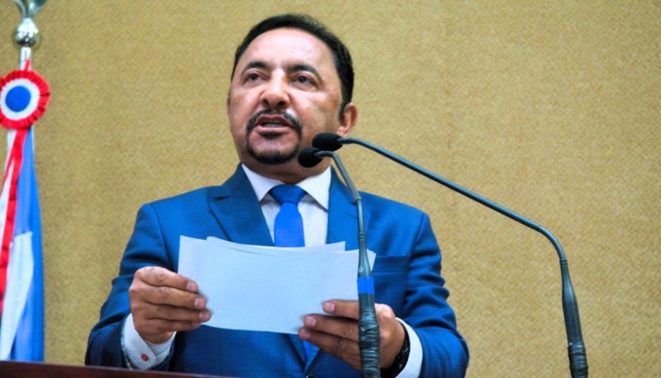 Imagem de Deputado Roberto Carlos propõe programa habitacional para policiais civis e militares da Bahia