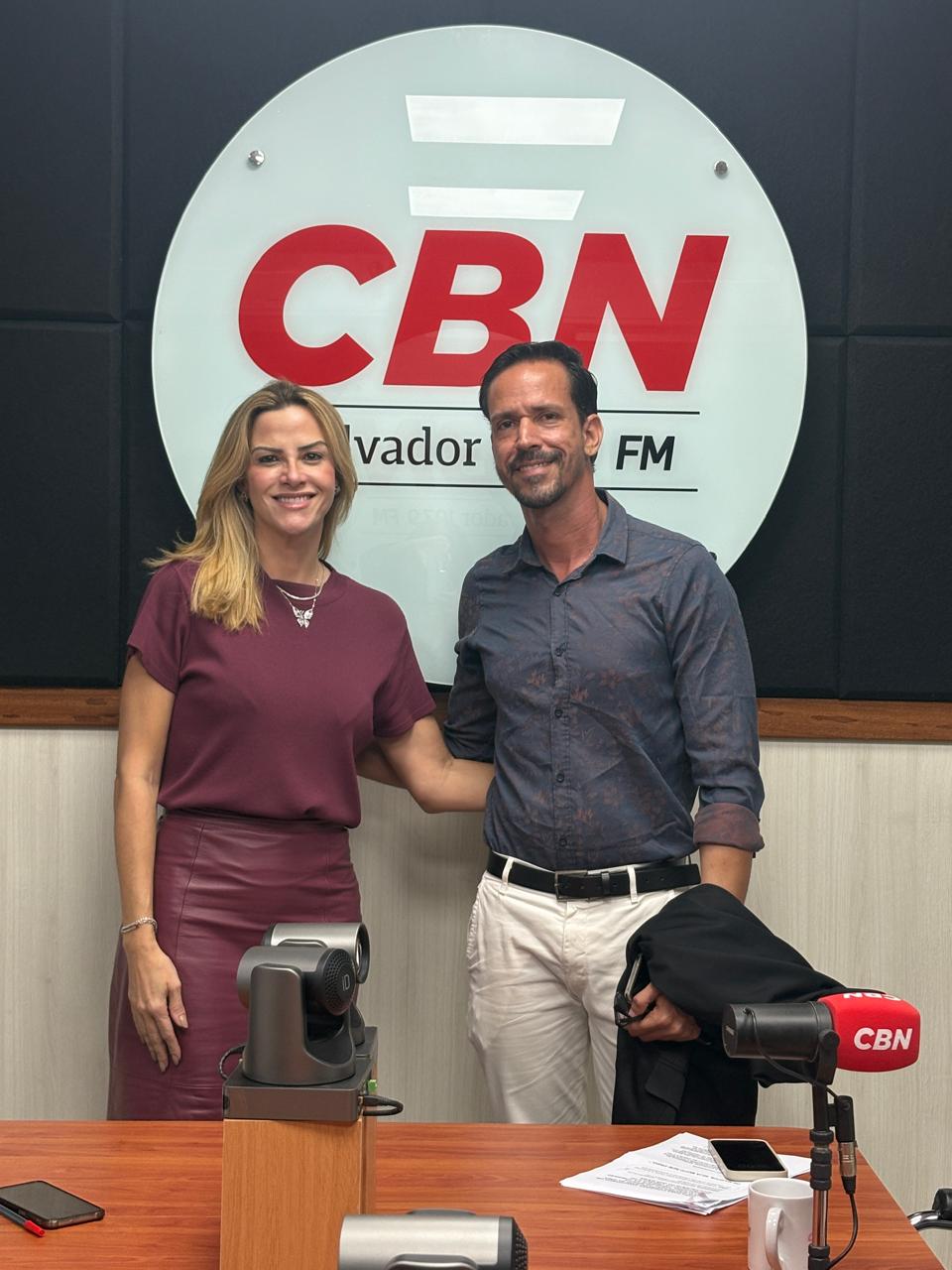 Imagem de CBN Salvador estreia o programa “Falando Sério” com Alessandra Tanure e entrevista com Dr. Marcus Magalhães