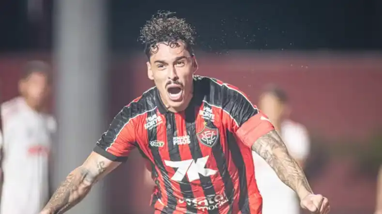 Imagem de Vitória bate o Internacional no Barradão e dorme fora do Z-4