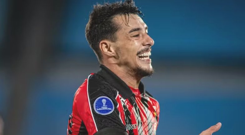 Imagem de Vitória bate o Cerro Largo, vence a primeira na Sul-Americana e assume 2º lugar