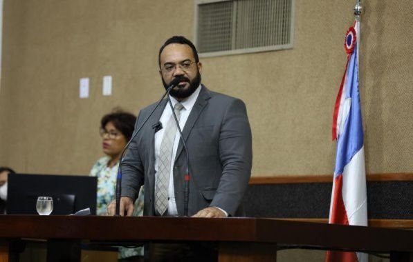 Imagem de Leandro de Jesus protocola Ação Popular para suspender nota técnica do Ministério de Saúde que permite aborto em qualquer fase da gestação