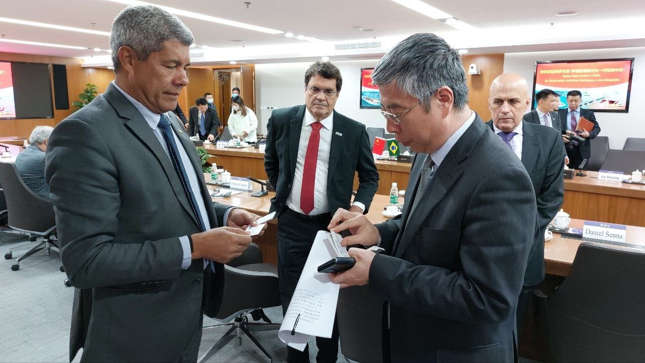 Imagem de Na China, governador Jerônimo Rodrigues participa de reunião sobre os investimentos da Ponte Salvador-Itaparica