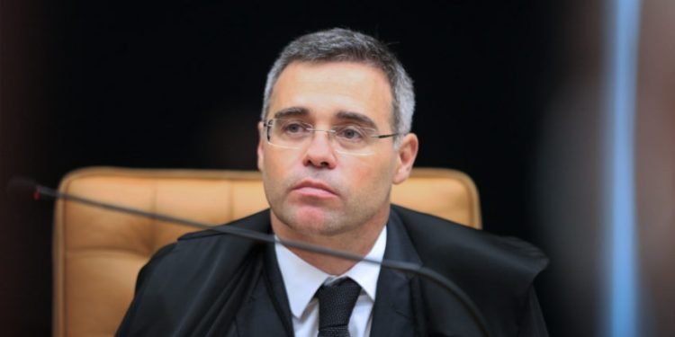 Imagem de André Mendonça pede vista e suspende julgamento sobre Lei das Estatais