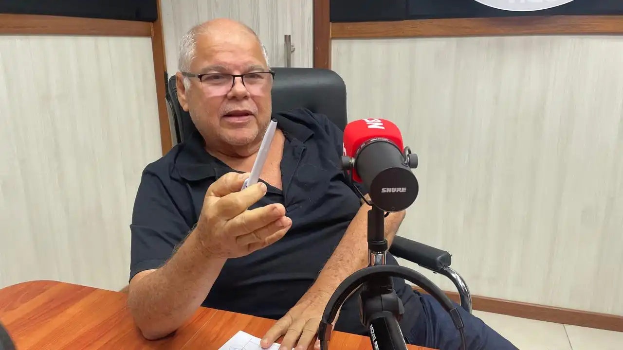 Imagem de Lúcio ironiza críticas da oposição e diz que Neto teve '23 nomes' especulados para vice antes de fechar com Zé Cocá