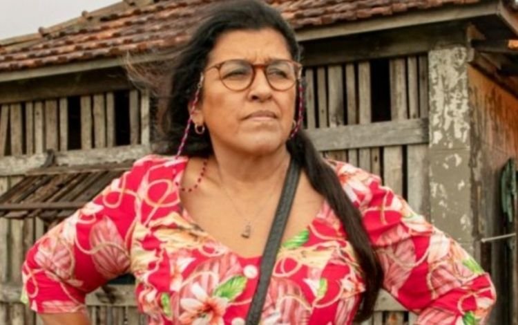 Imagem de Regina Casé encerra contrato fixo com Globo após 40 anos de carreira na emissora