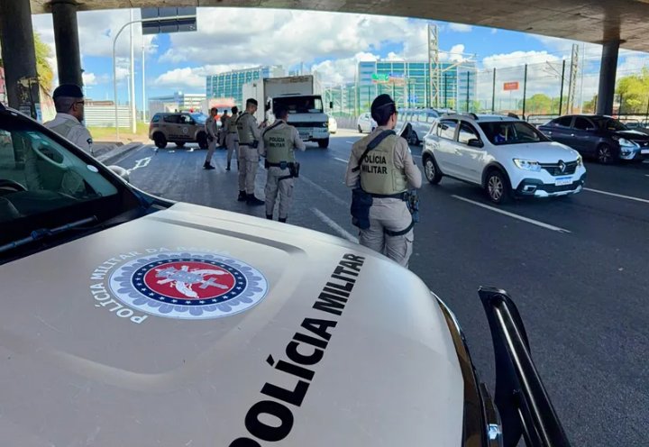 Imagem de Operação Força Total captura mais de 30 suspeitos e 18 armas em 24h