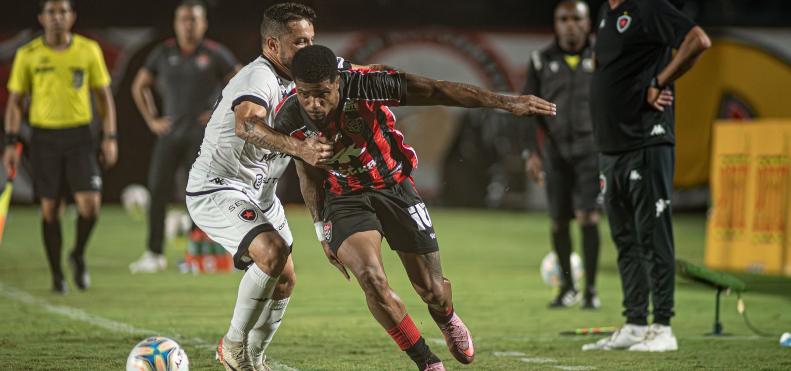 Imagem de Vitória perde de virada para o Botafogo-PB na estreia da Copa do Nordeste