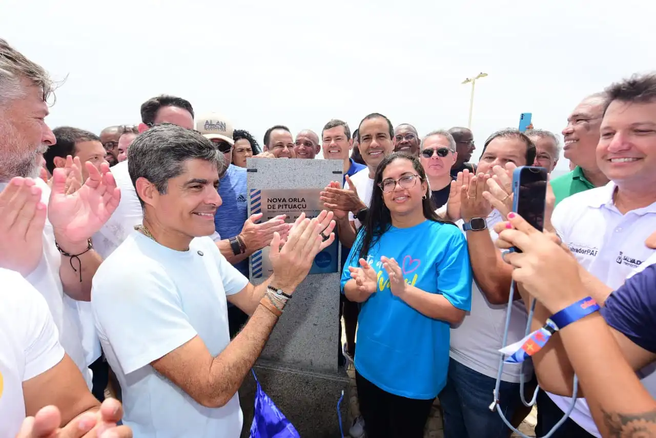 Imagem de Nova orla de Pituaçu é entregue pela Prefeitura com 20 quadras, 25 quiosques e quatro parques infantis