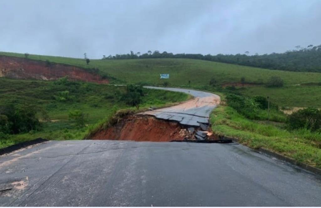 Imagem de Deputado apresenta demandas ao governo e pede que estradas do extremo sul sejam recuperadas urgentemente