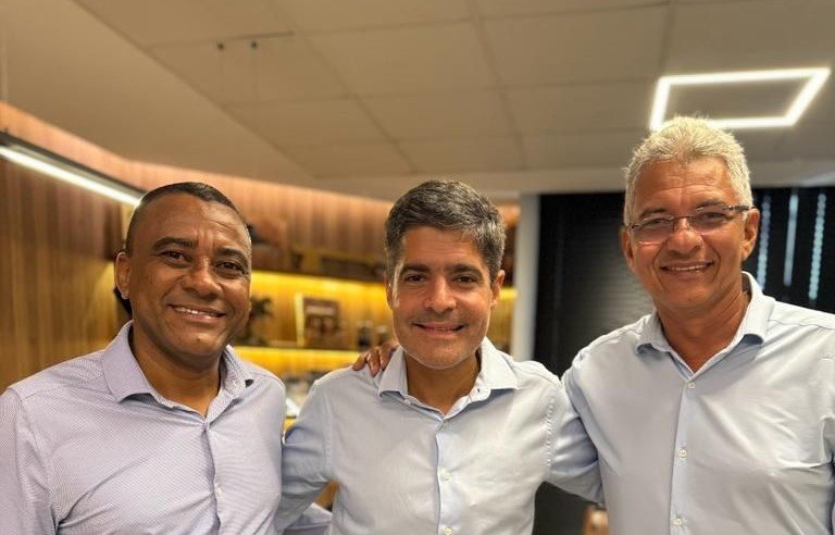 Imagem de ACM Neto recebe pré-candidato a prefeito de Simões Filho: 'Administração em boas mãos'