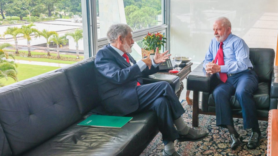 Imagem de Amorim vai à Ucrânia para tentar minimizar desgaste de Lula durante encontro do G7