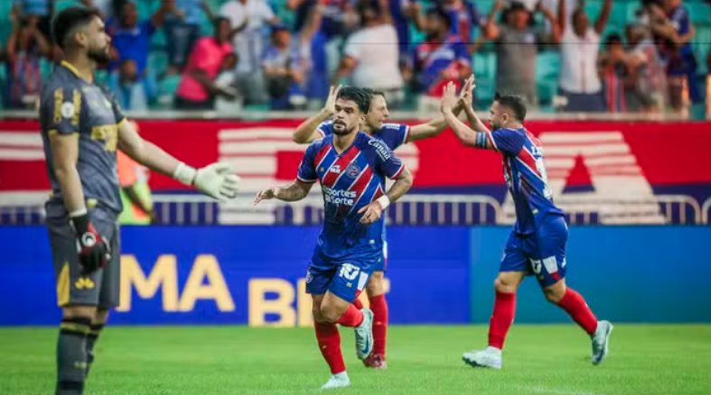 Imagem de Cauly marca no jogo 100, Bahia bate o Criciúma e se mantém no G-6