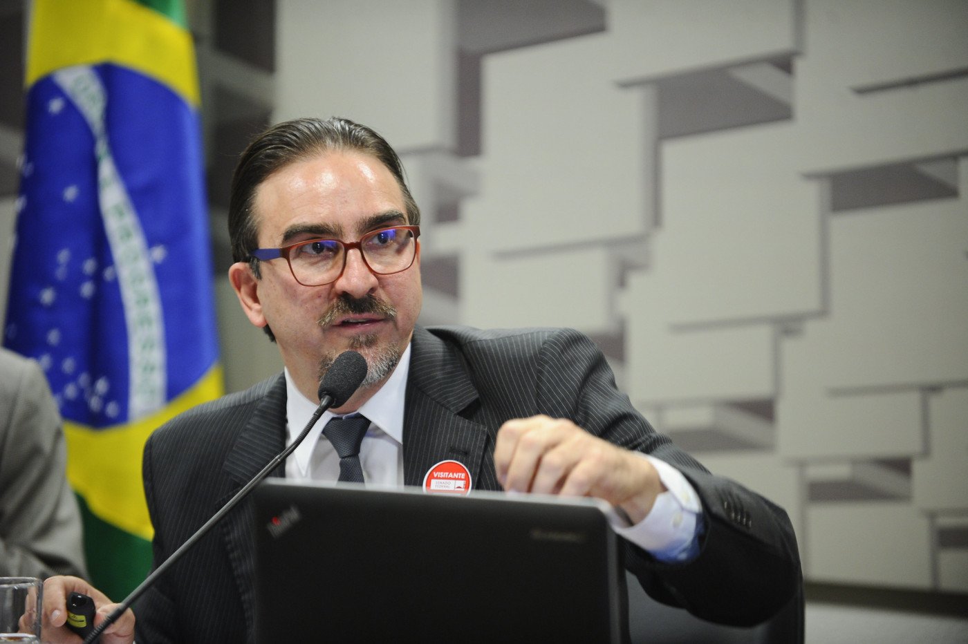 Imagem de Governo avalia incluir cashback na reforma tributária para toda a população, diz Appy