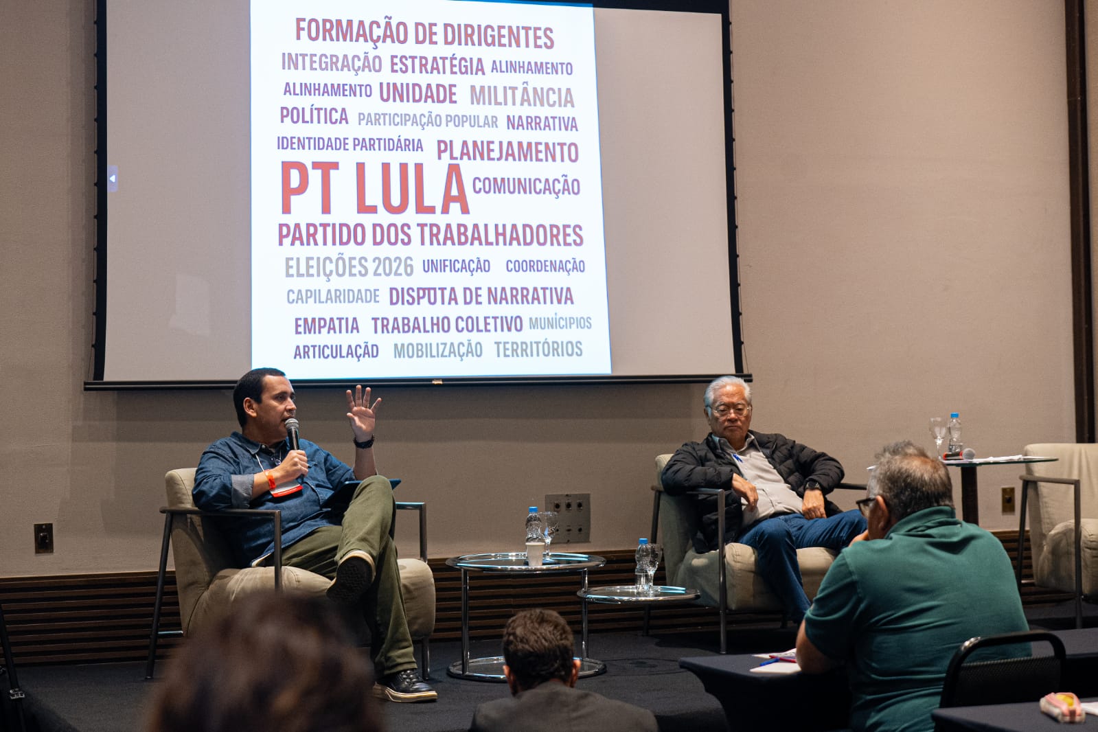 Imagem de PT e Fundação Perseu Abramo ativam máquina nacional de comunicação focada em blindar o Governo e reeleger Lula