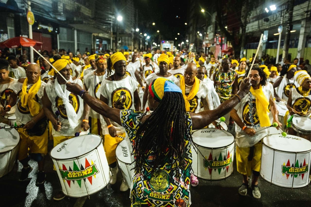 Imagem de Muzenza realiza ensaio geral no Pelourinho como preparação para o Carnaval