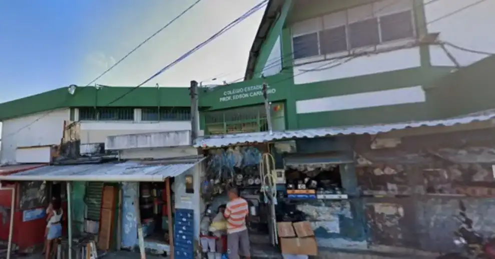Imagem de Alunos de 12 anos são flagrados tentando envenenar professoras em escola estadual de Salvador