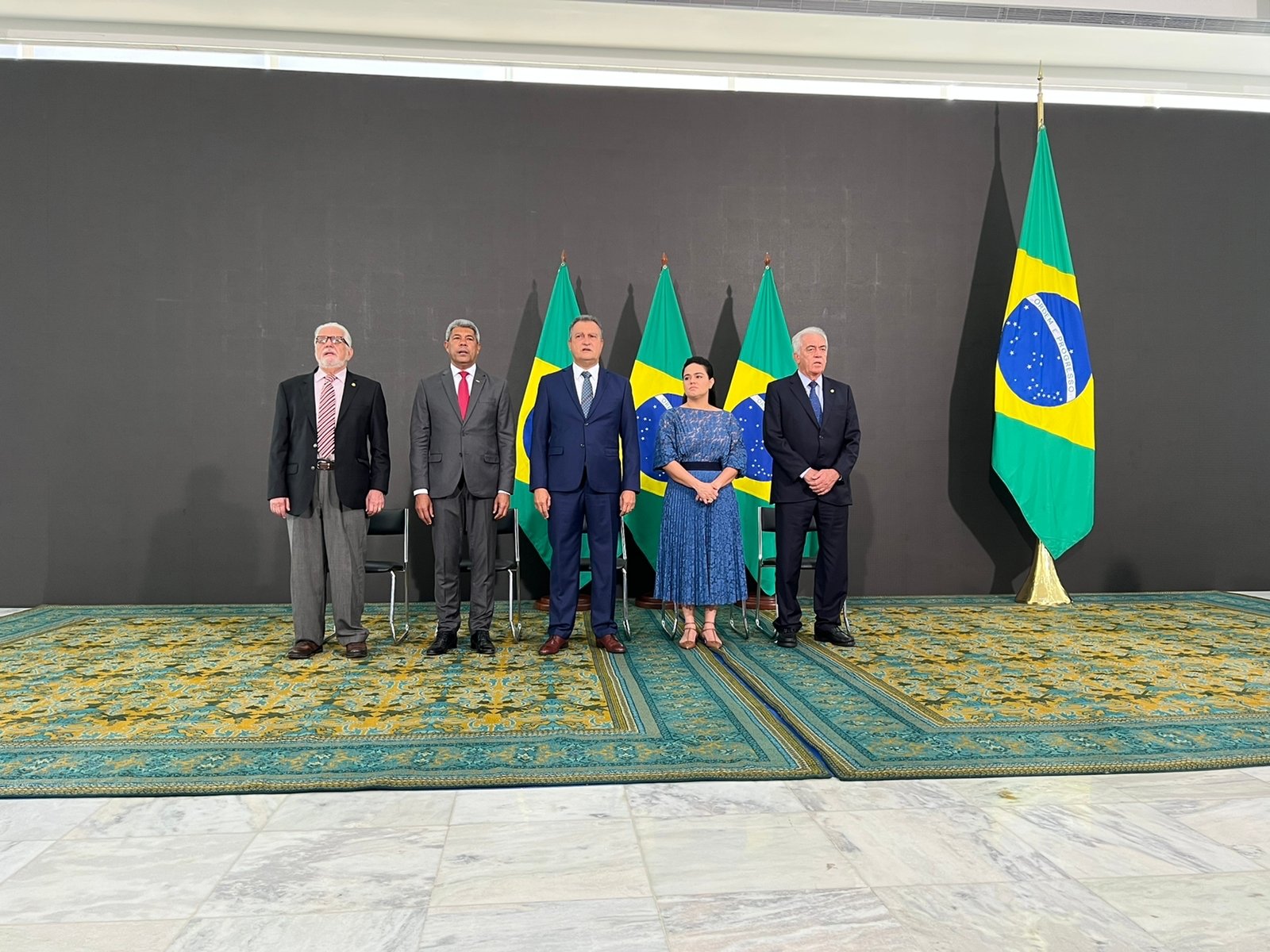 Imagem de Governador Jerônimo Rodrigues participa da cerimônia de posse de Rui Costa na Casa Civil