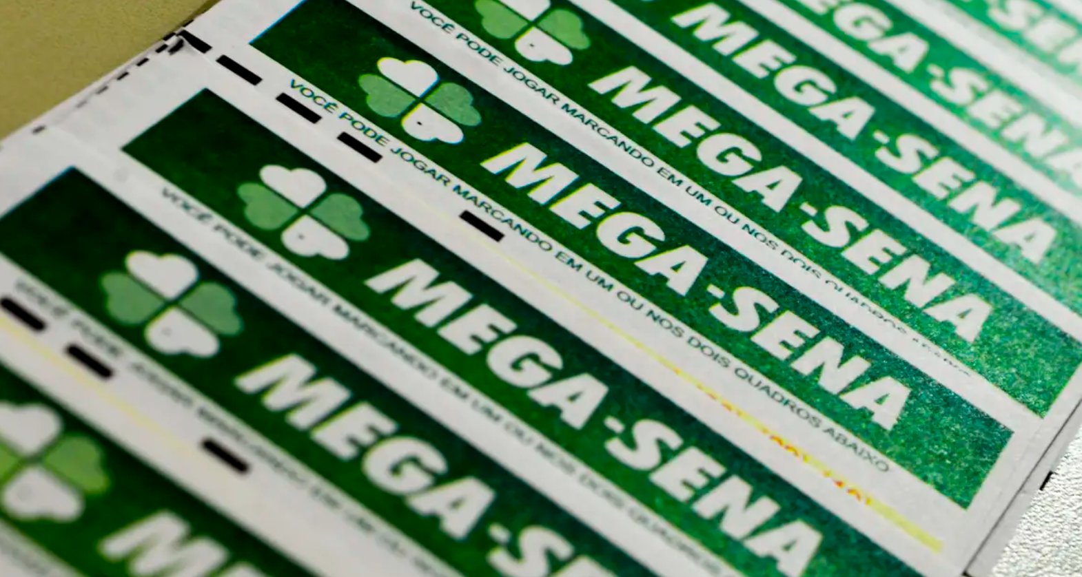Imagem de Mega-Sena sorteia prêmio de R$ 44 milhões neste sábado