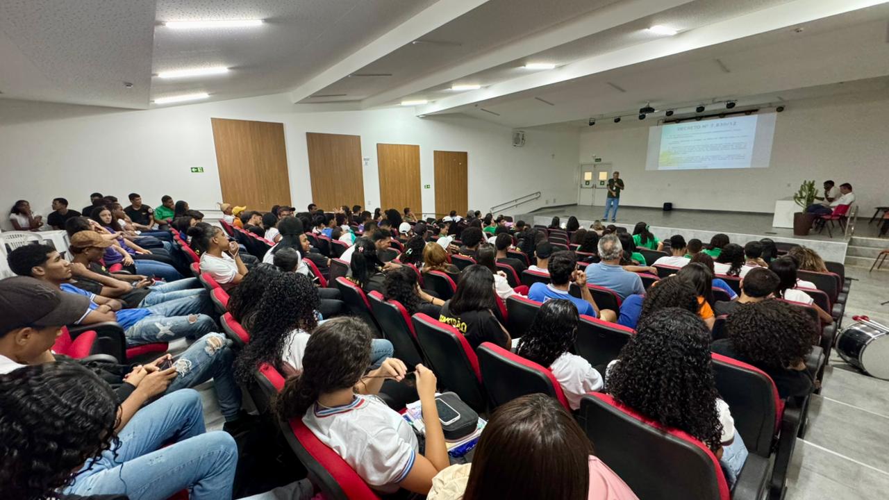 Imagem de Seminário Diálogo Florestal mobiliza participantes em Abaré e conecta Bahia ao debate nacional da COP30